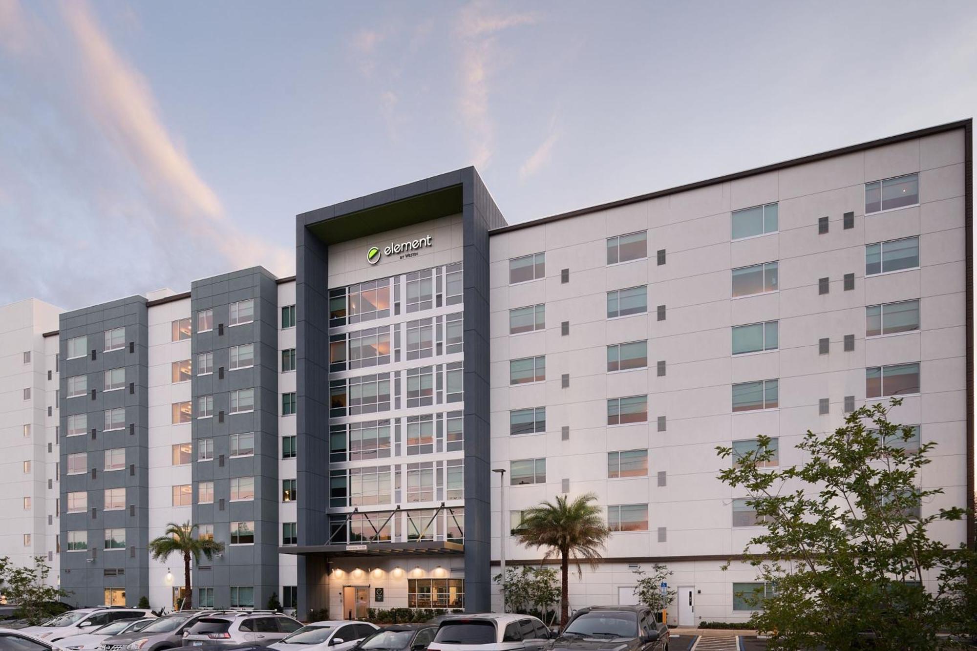 ホテル Element By Westin Orlando International Drive Williamsburg エクステリア 写真